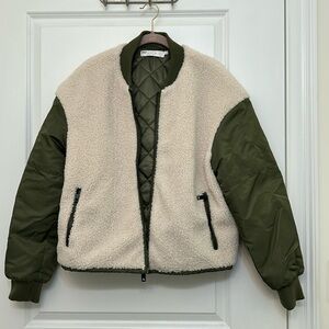 Astr the label Sherpa Bomber-SZ L